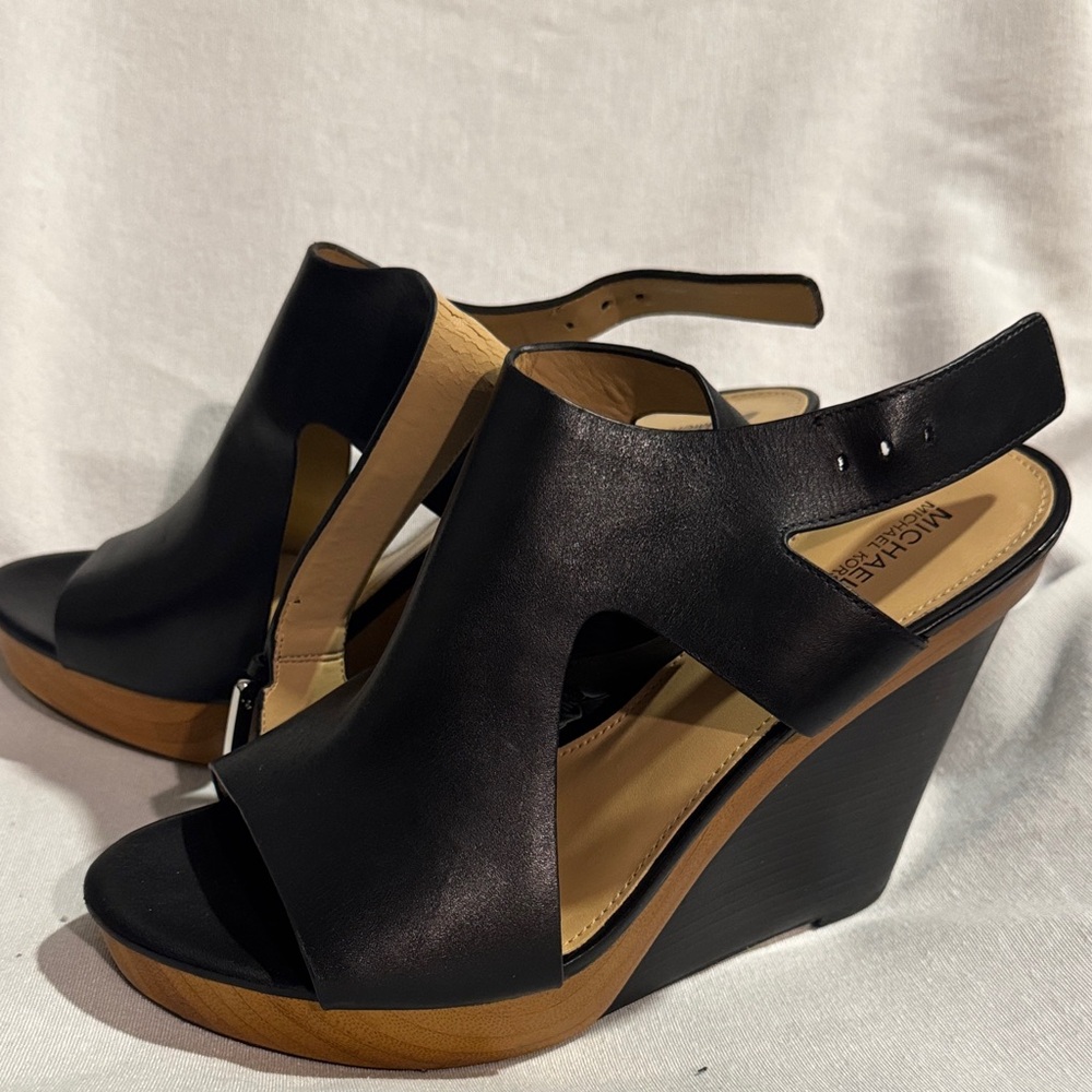 LAST DAY Michael Kors Black and Tan Wood Wedge Platform Sandals